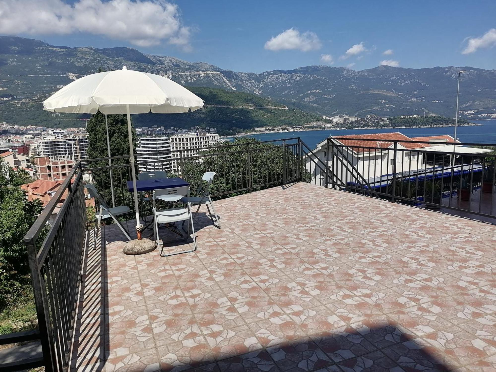Guest House Garden Budva Extérieur photo
